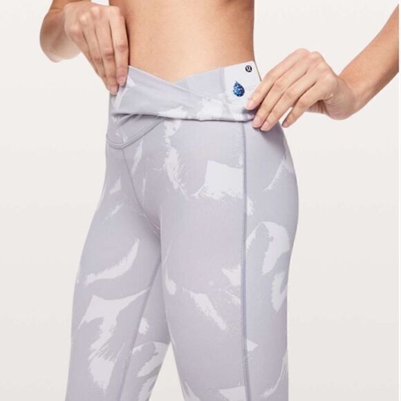 Lululemon Wunder Under High Rise Tight Luxtreme Flower Pop White Silver - Picture 8 of 14
